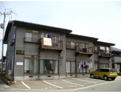 東根市中央2丁目7-3 2LDK「パラドール東根」 37,000円